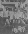 AD_crew_on_Ile.jpg (42327 bytes)